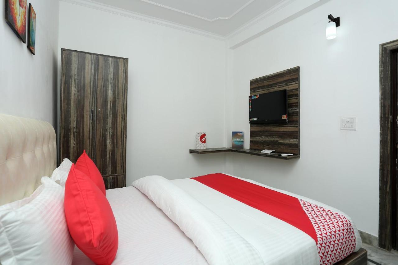 מלון אגרה Oyo 16544 Bella Vista By Jordan מראה חיצוני תמונה